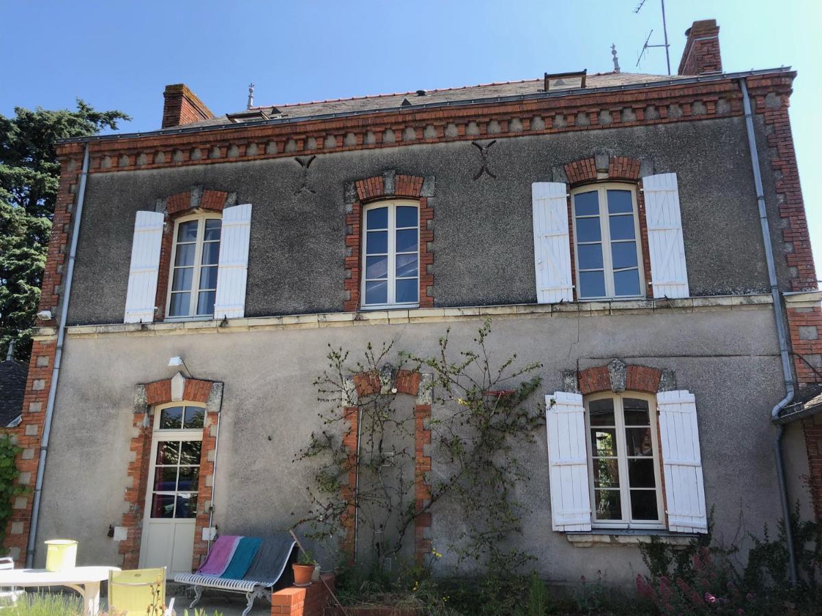 Chambres D'Hotes - Ancienne Ecole St Joseph Chanzeaux Extérieur photo
